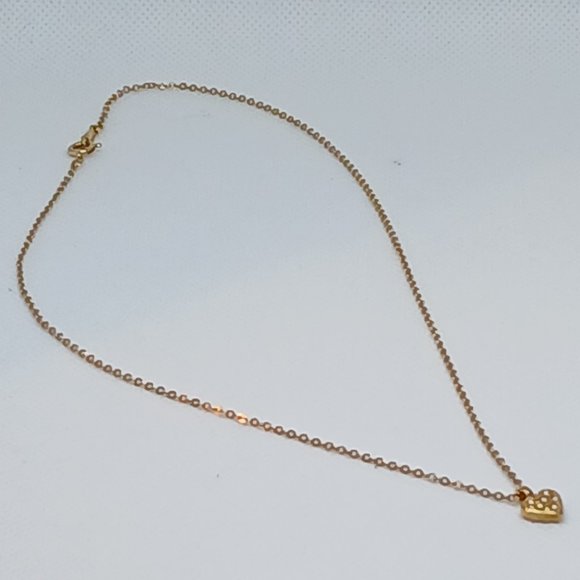 Vintage Avon Gold Tone Heart Pendant Necklace with Faux Pearls #12W - Picture 2 of 12